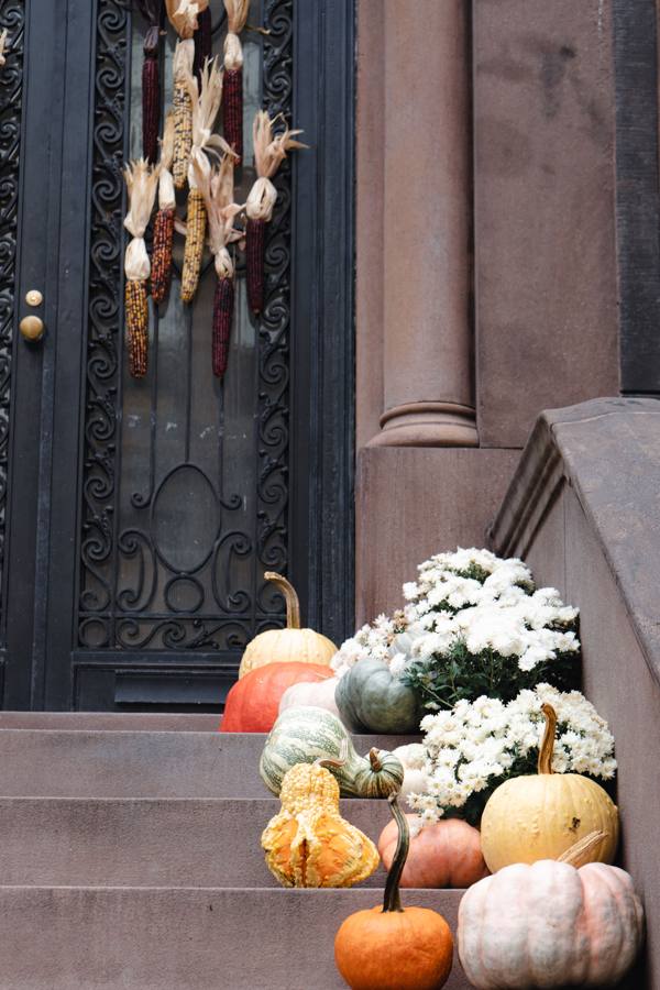 Seasonal Embellishments porch design
